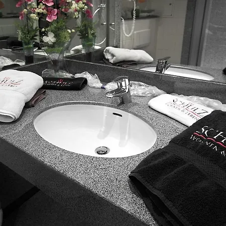 Dw16~17~19 In Apartment