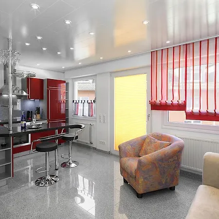 Apartment Dw16~17~19 In